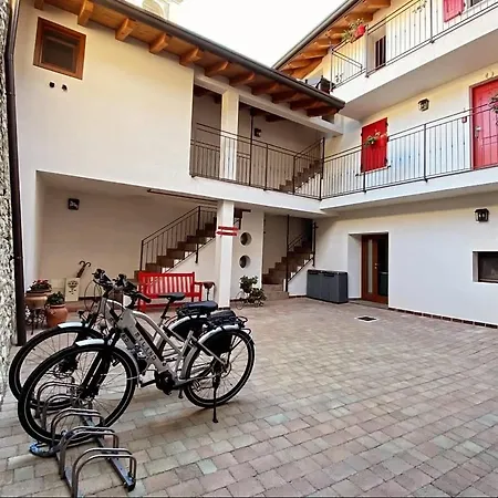 La Volpe Rossa And Appartement *